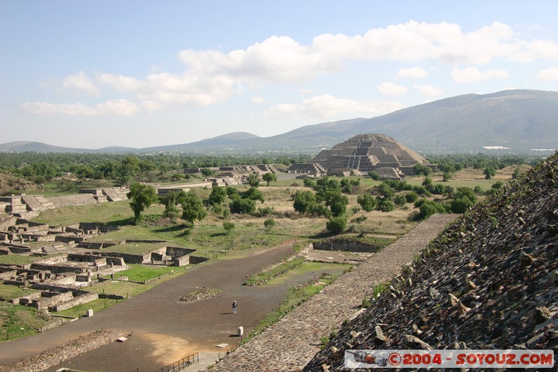 Teotihuacan - Chaussee aux morts
Mots-clés: Ruines patrimoine unesco