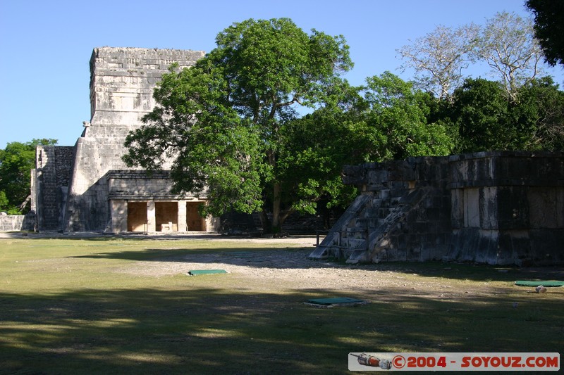 Chichen Itza -Temple des Jaguars et des aigles
Mots-clés: Ruines Maya patrimoine unesco