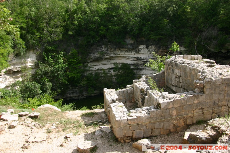 Chichen Itza - Cenote Sagrado
Mots-clés: Ruines Maya patrimoine unesco