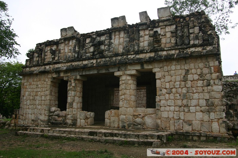Uxmal - Templo sur
Mots-clés: Ruines Maya patrimoine unesco