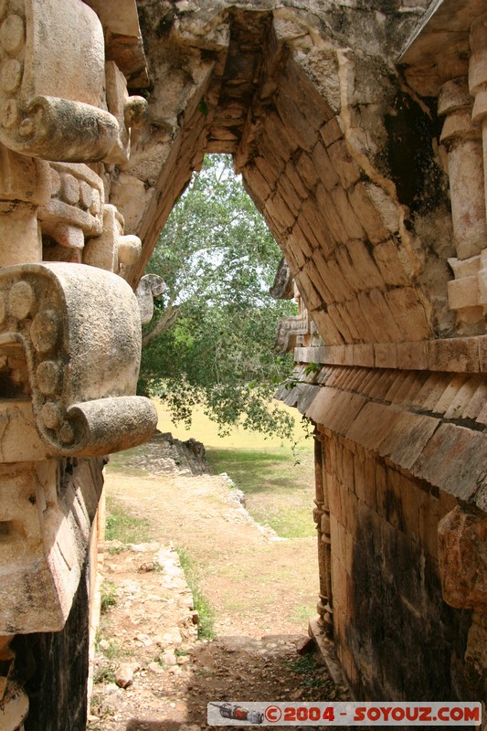 Labna - Palacio
Mots-clés: Ruines Maya