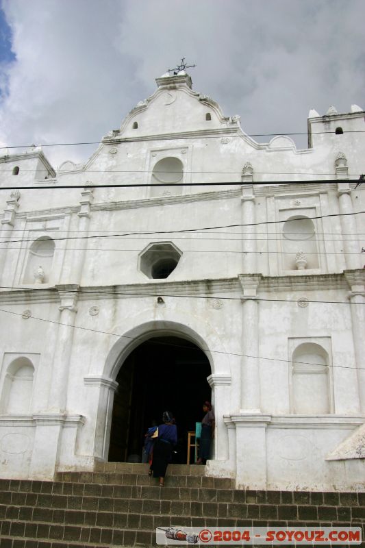 Eglise de San Antonio Palopo
