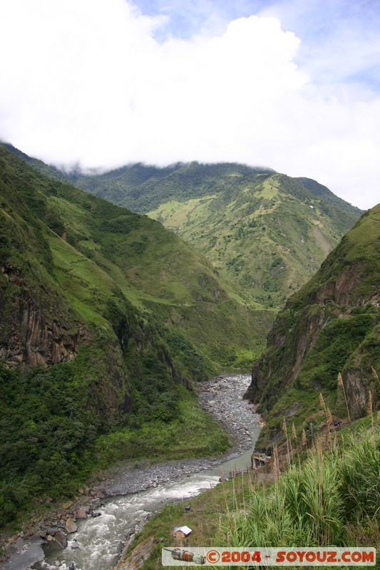 Ruta de las cascadas - Rio Pastaza
Mots-clés: Ecuador cascade