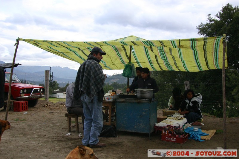 Otavalo - Marche aux bestiaux
Mots-clés: Ecuador Marche personnes Nourriture