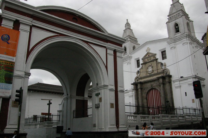 Quito - Monasterio Carmen Alto
Mots-clés: Ecuador Eglise patrimoine unesco