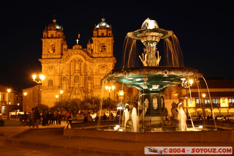 Cuzco - Plaza des Armas de noche
Mots-clés: peru Nuit Fontaine patrimoine unesco cusco