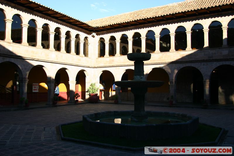 Cuzco - Museo Municipal de Arte Contemporaneo
Mots-clés: peru patrimoine unesco cusco