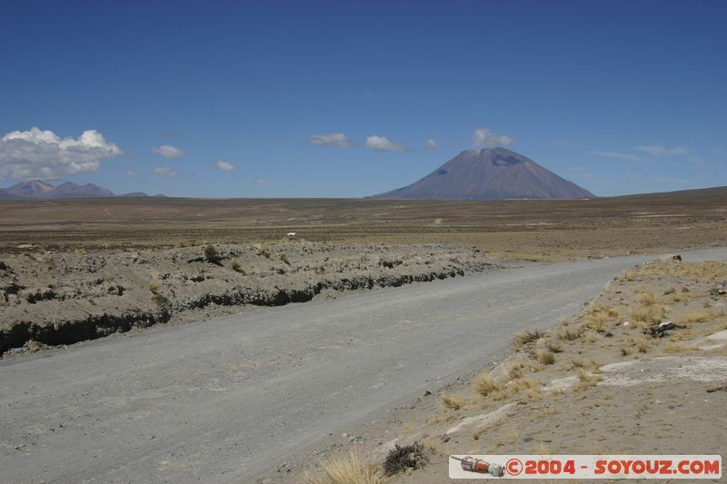 Reserva Nacional Salinas y Aguada Blanca
Mots-clés: peru volcan Montagne