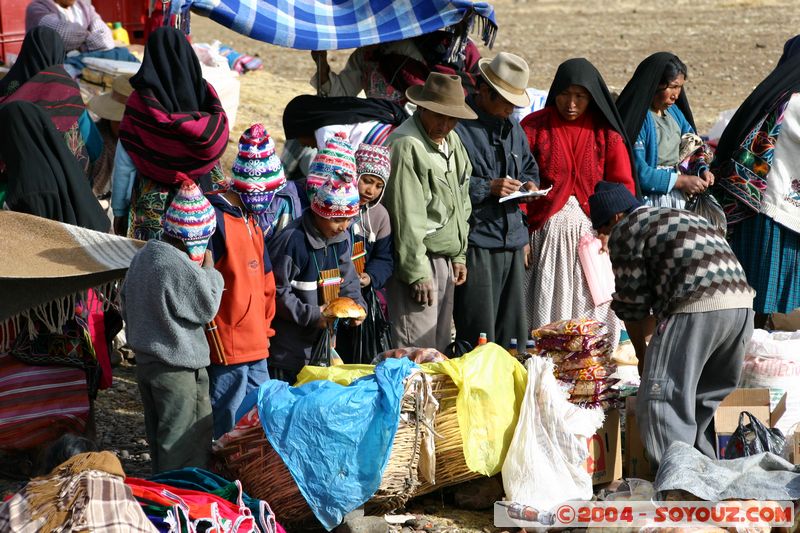 Lago Titicaca - Isla Amantani - Mercado
Mots-clés: peru Marche personnes Folklore
