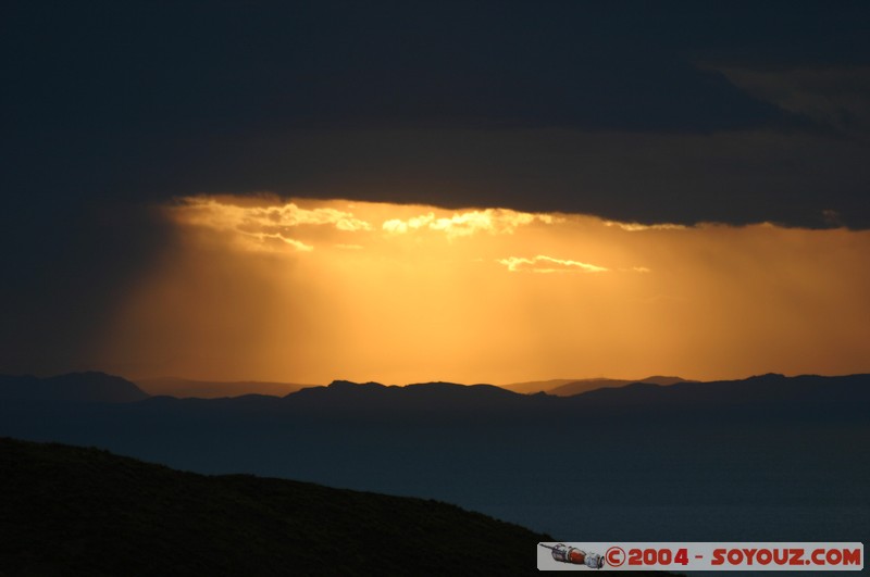 Isla del Sol - Sunset on Titicaca
Mots-clés: sunset