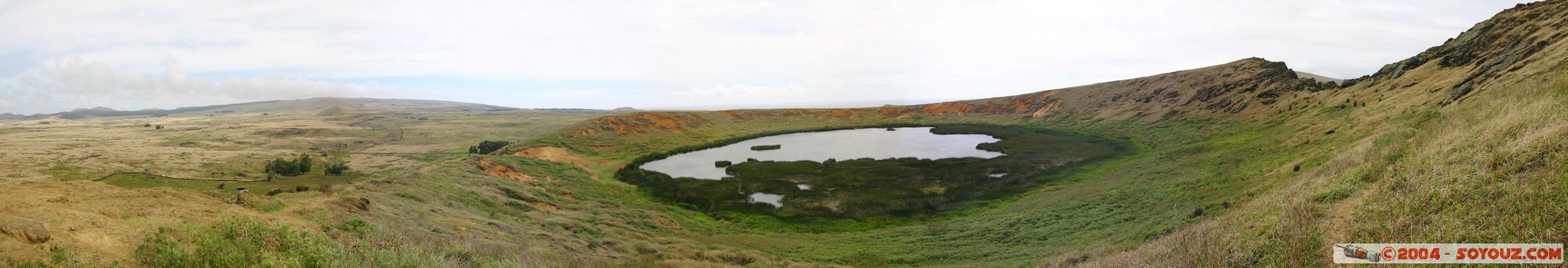 Ile de Paques - Rano Raraku - panorama
Mots-clés: chile Ile de Paques Easter Island patrimoine unesco volcan Lac panorama