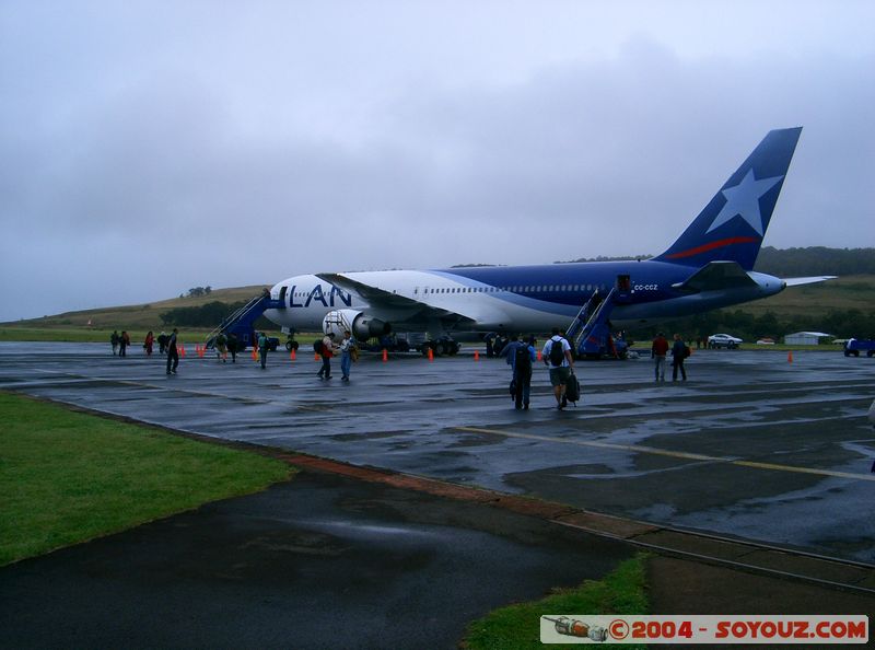 Ile de Paques - Hanga Roa - Aeropuerto Mataveri
Mots-clés: chile Ile de Paques Easter Island avion