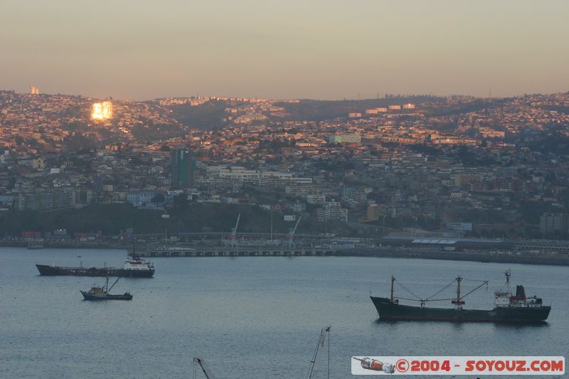 Valparaiso
Mots-clés: chile sunset bateau