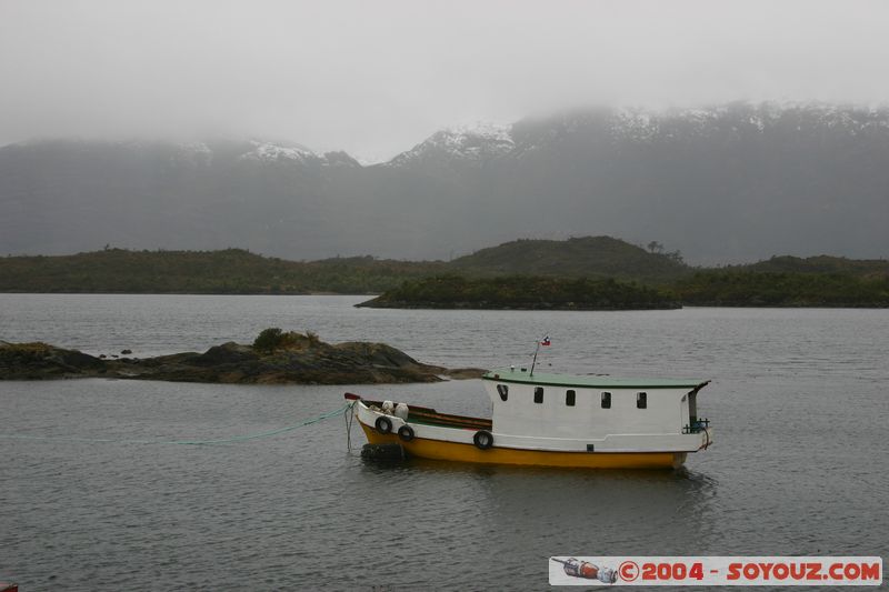 Canales Patagonicos - Puerto Eden
Mots-clés: chile bateau