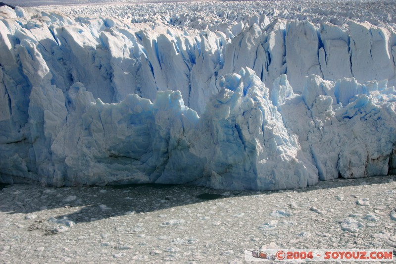 Chutes de glace / Falling ice rocks
Mots-clés: Chutes de glace / Falling ice rocks