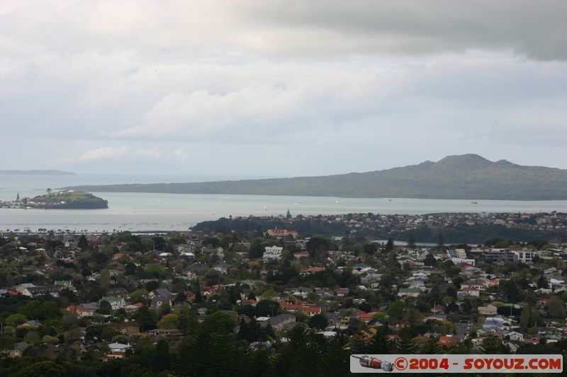 Auckland from One Tree Hill Domain
Mots-clés: New Zealand North Island coast to coast mer
