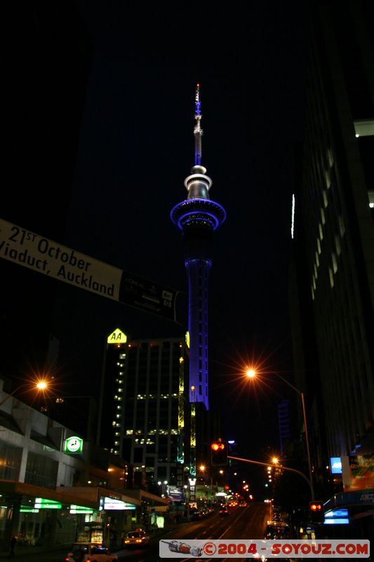 Auckland Sky Tower by Night
Mots-clés: New Zealand North Island Auckland Sky Tower Nuit