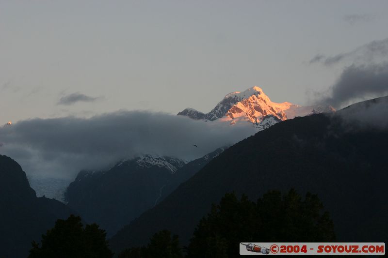 Fox Glacier - Near the coast - Sunset
Mots-clés: New Zealand South Island sunset Montagne