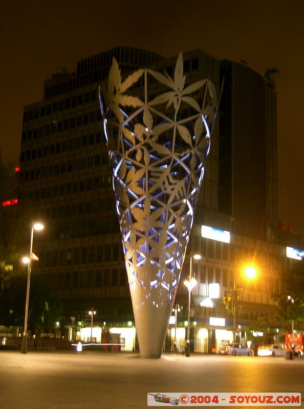 Christchurch by Night - Metal Chalice
Mots-clés: New Zealand South Island Nuit sculpture