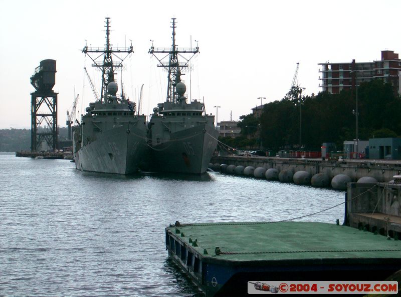 Sydney - HMAS Newcastle (FFG-06) and HMAS Melbourne (FFG 05)
Mots-clés: bateau