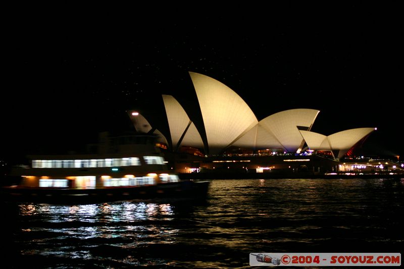 Sydney by Night - Opera House
Mots-clés: Nuit patrimoine unesco Opera House bateau