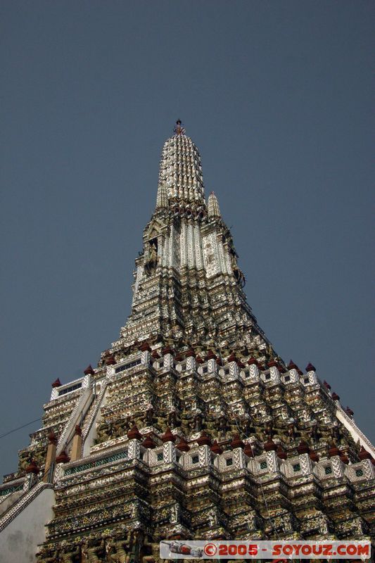 Bangkok - Wat Arun (Temple of the Dawn) Stupa
Mots-clés: thailand Boudhiste