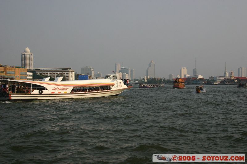Bangkok - Chao Phraya River
Mots-clés: thailand bateau