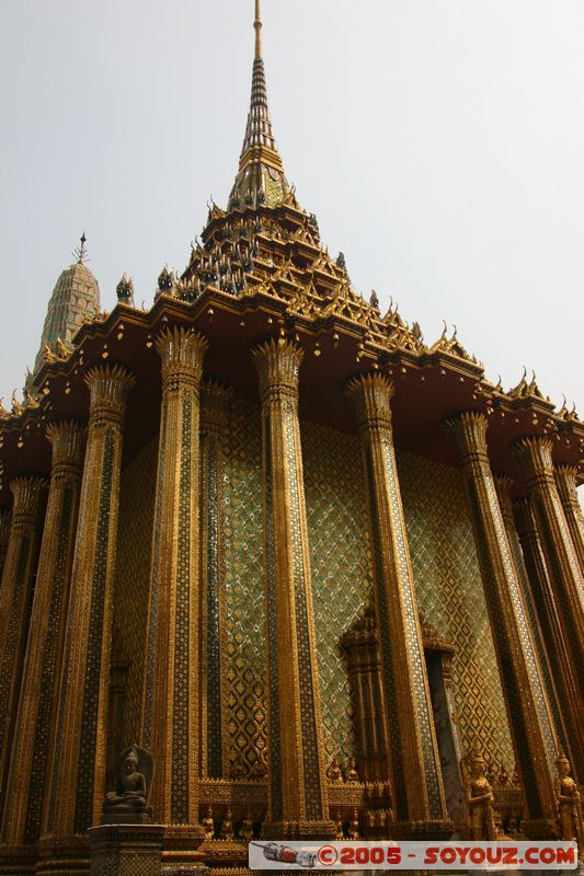 Bangkok - Wat Phra Kaew - Phra Mondhop
Mots-clés: thailand Boudhiste