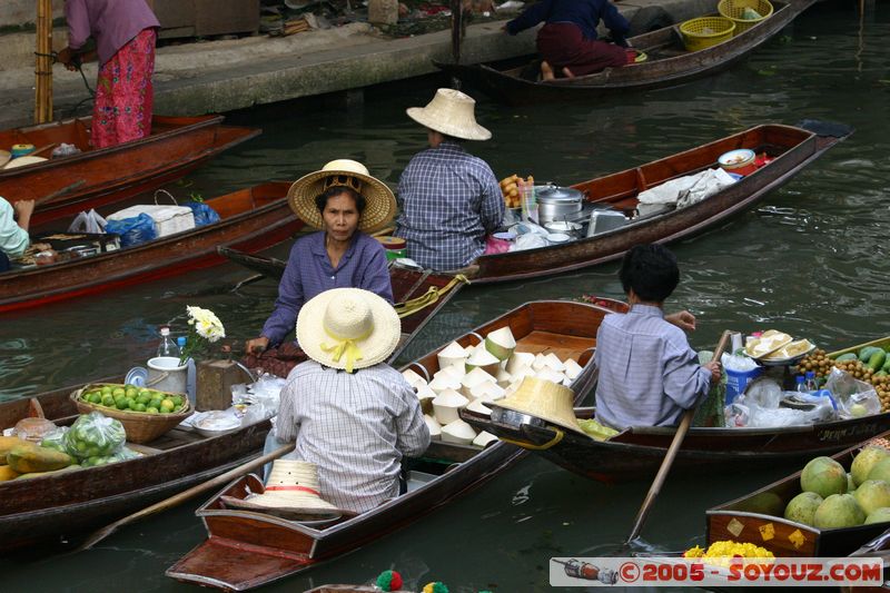 Damnoen Saduak - Marche Flottant
Mots-clés: thailand Marche personnes floating market