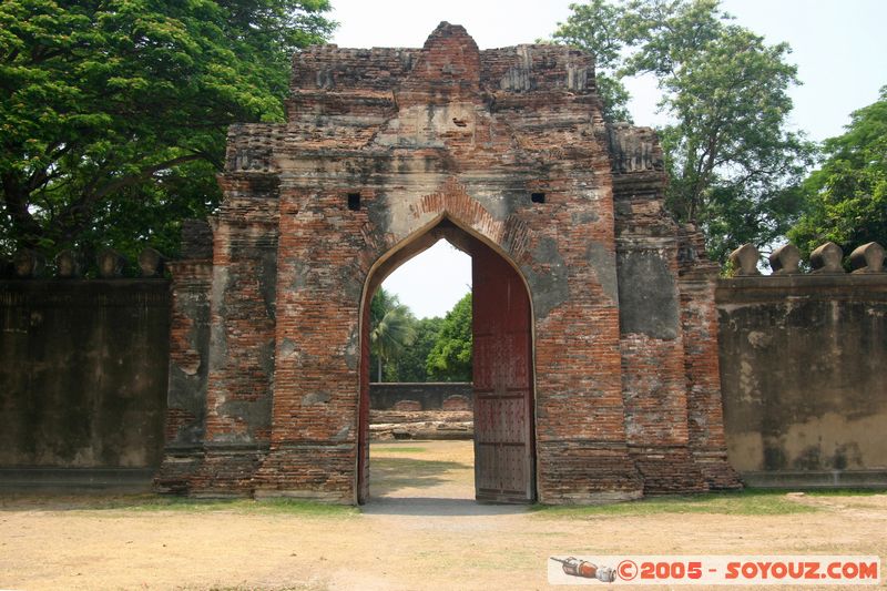 Lop Buri - Phra Narai Rajanivet
Mots-clés: thailand Ruines