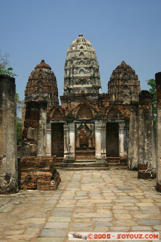 Sukhothai - Wat Si Sawai
Mots-clés: thailand patrimoine unesco Ruines Boudhiste