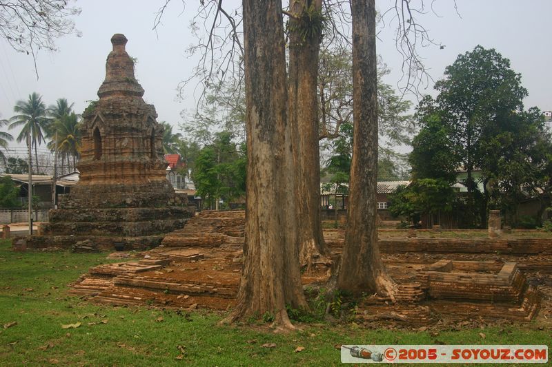 Golden Triangle - Chiang Saen - Wat Chedi Luang
Mots-clés: thailand Ruines