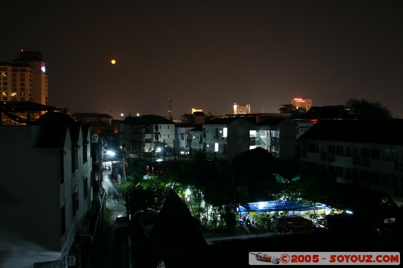 Chiang Mai by Night - Moon Rising
Mots-clés: thailand Nuit Lune