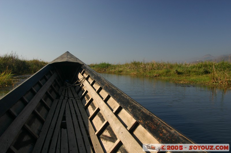 Inle lake
Mots-clés: myanmar Burma Birmanie bateau Lac