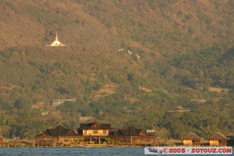 Inle lake
Mots-clés: myanmar Burma Birmanie sunset Lac