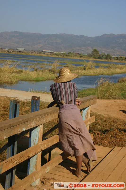 Nyaung Shwe Hills
Mots-clés: myanmar Burma Birmanie personnes paysage
