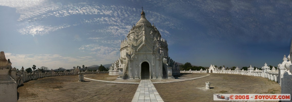 Mingun - Mya Thein Tan Pagoda - panoramique
Mots-clés: myanmar Burma Birmanie Pagode panorama