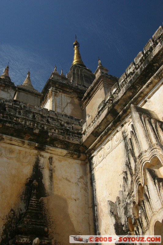 Bagan - Gaw-daw-palin Paya
Mots-clés: myanmar Burma Birmanie Ruines Pagode