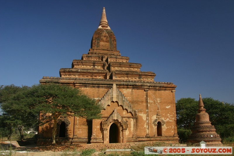 Bagan - Mi-Neyein-Gon
Mots-clés: myanmar Burma Birmanie Ruines Pagode