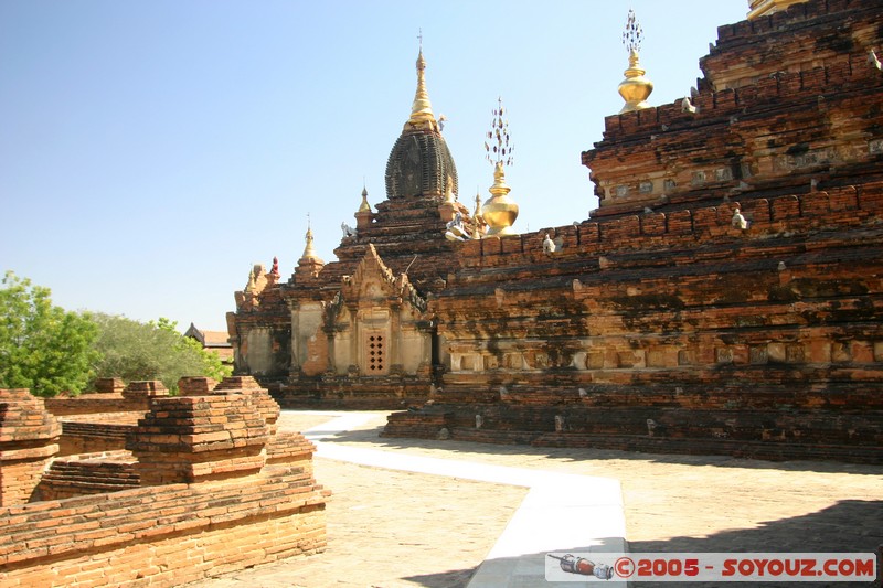 Bagan - Dhamma-ya-za-ka Zedi
Mots-clés: myanmar Burma Birmanie Ruines Pagode
