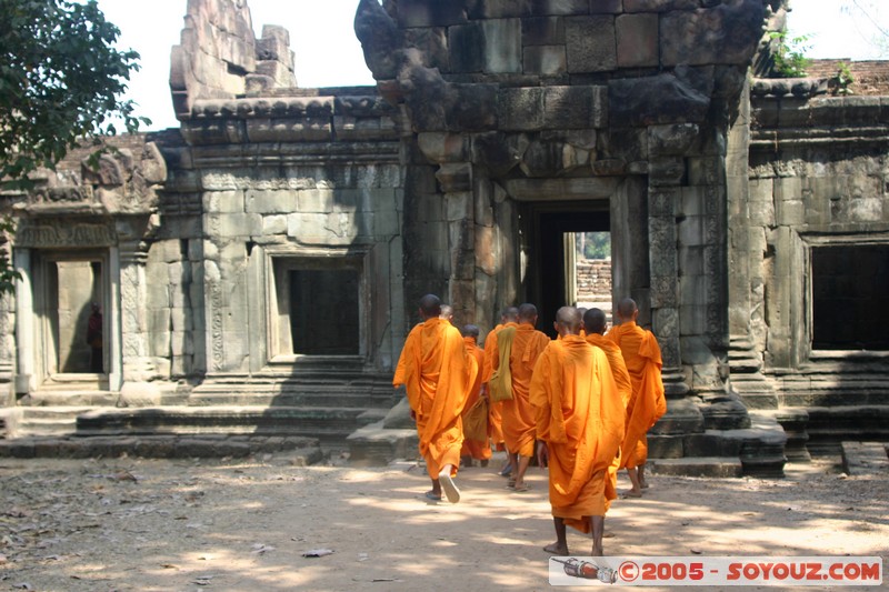 Angkor Thom - Phimeanakas et bonzes
Mots-clés: patrimoine unesco Ruines