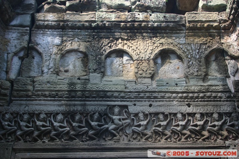 Angkor - Preah Khan
Mots-clés: patrimoine unesco Ruines Bas relief