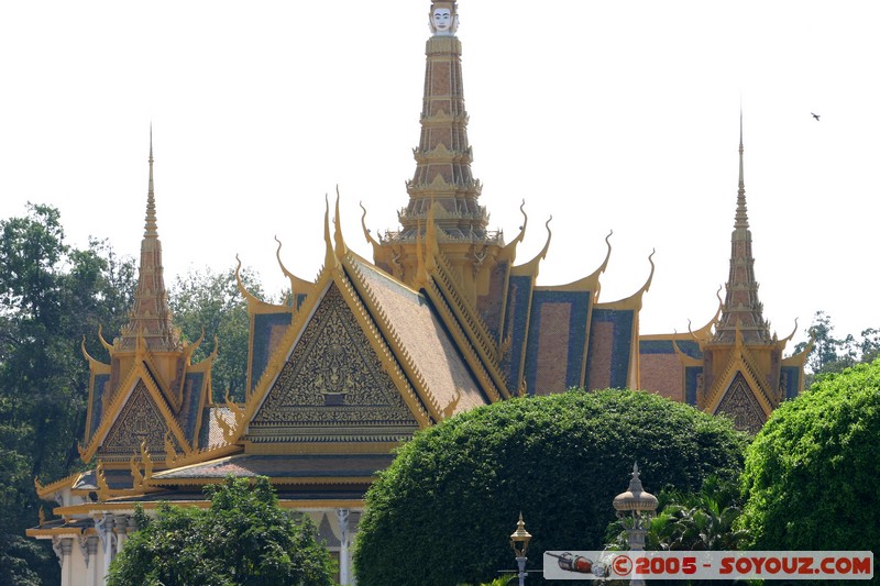 Phnom Penh - Palais Royal - Throne Hall
