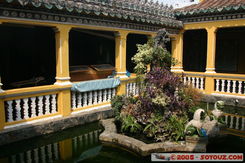 Saigon - Giac Lam Pagoda
Mots-clés: Vietnam HÃ´-Chi-Minh-Ville Ho Chi Minh Boudhiste Pagode Fontaine