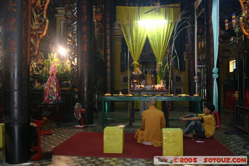 Saigon - Giac Lam Pagoda
Mots-clés: Vietnam HÃ´-Chi-Minh-Ville Ho Chi Minh Boudhiste Pagode personnes