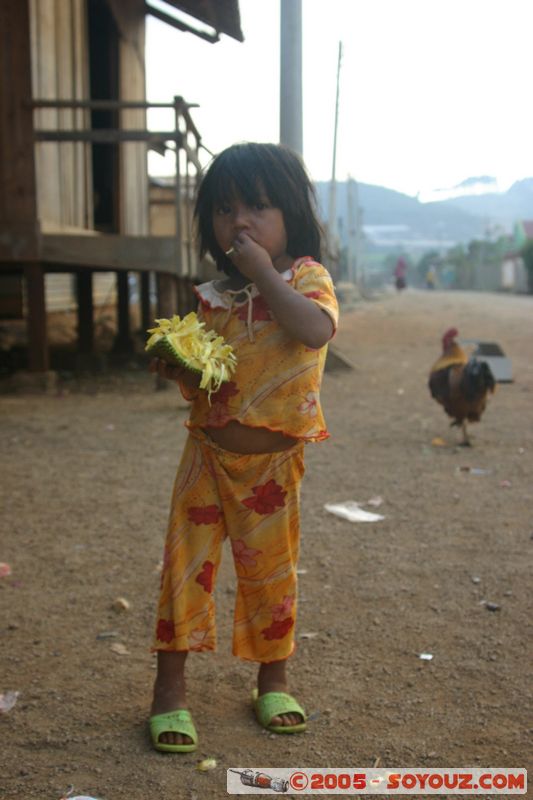 Around Dalat - Chicken Village - Child
Mots-clés: Vietnam personnes