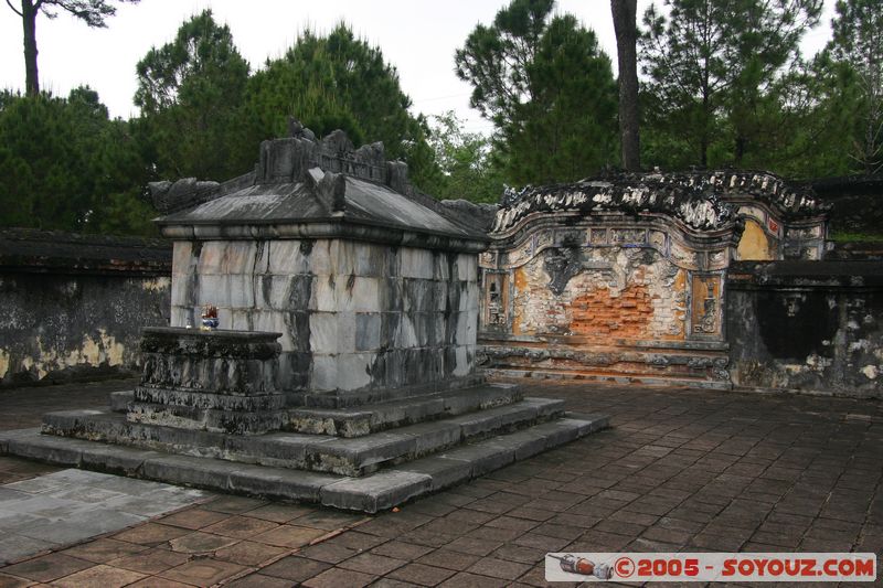 Tomb of Tu Duc - Le Thien Anh Tomb
Mots-clés: Vietnam cimetiere
