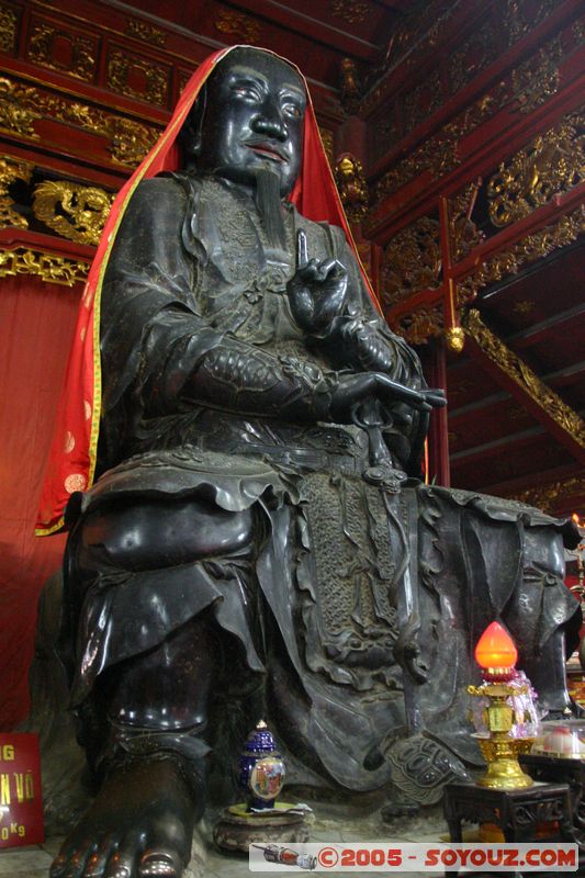 Hanoi - Quan Thanh Temple
Mots-clés: Vietnam Boudhiste statue