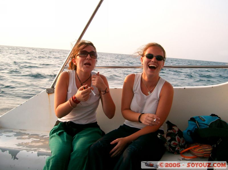 Amy and another english friend
Mots-clés: Kecil Malaysia Perhentian Islands beach diving paradis paradise plongés scuba