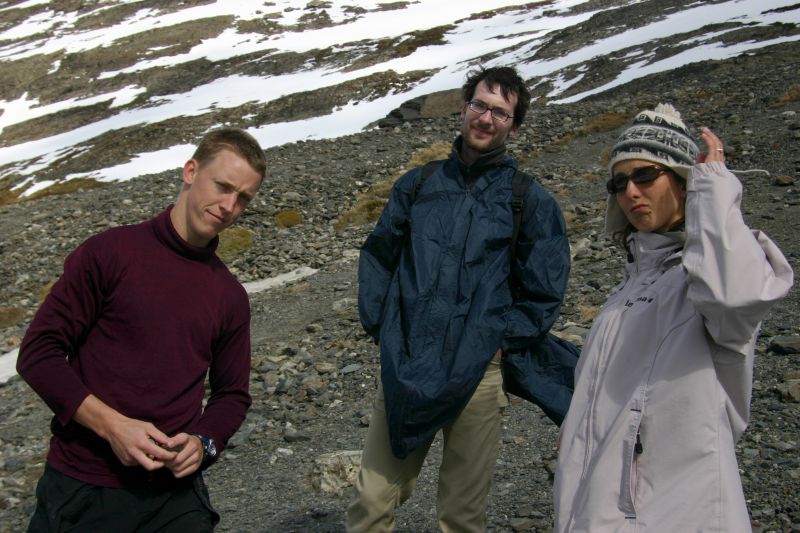 Ben, Arnaud et Virginie
Ils faisaient partie de notre petit groupe en Patagonie.
Australien et Français - Ushuaia (Argentine) - Octobre 2004

